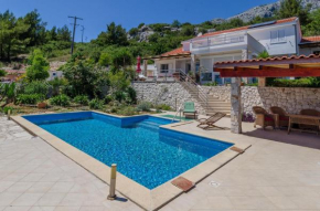 Apartments Villa Karmen